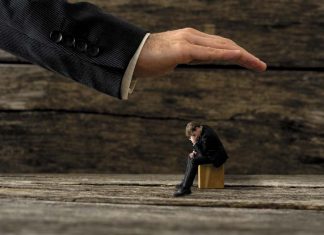 Accompagner la première semaine d’ouverture Savoir apaiser le franchisé qui a le trac et ne voit personne venir…